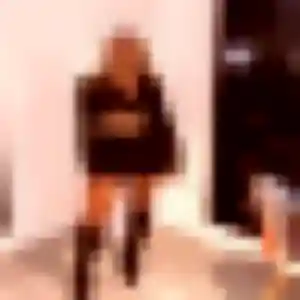 Photo de Marie-France à Plouay (27 ans) - rencontre libertine anonyme