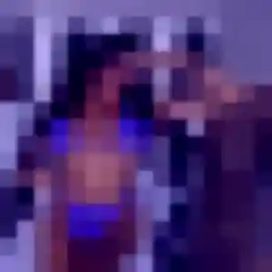 Photo privée de Verane, 37 ans à Ploudalmézeau - rencontre coquine