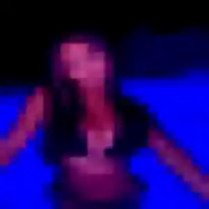 Jolie Violette, 20 ans à Plouha - voir sa photo