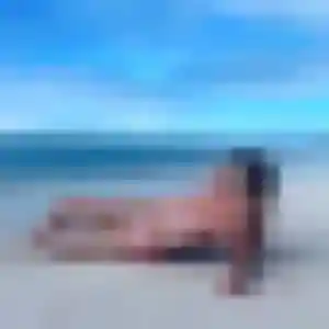 Adelaide (22 ans) à Plouvien attend une rencontre rapidement