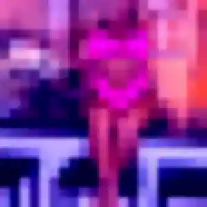 Oceane, 32 ans, en ligne à Pont-Évêque pour une rencontre coquine