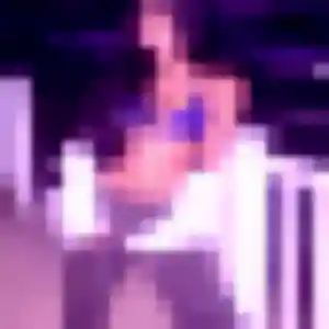 Charmante Zoe, 20 ans à Pornic - la contacter