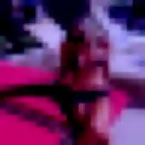 Profil de Gwenaelle à Poulx (20 ans) - rencontre libertine discret