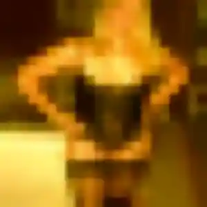 Constance, 32 ans, en ligne à Quévert pour une rencontre coquine