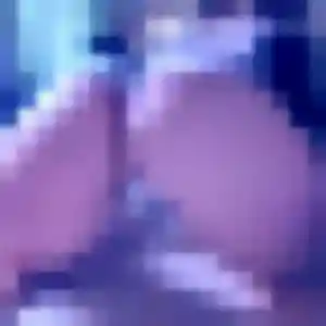 Découvre Henriette, 22 ans à Riec-sur-Bélon en privé
