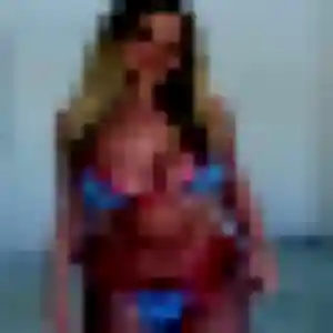 Profil de Cecile à Rostrenen (25 ans) - rencontre libertine gratuit