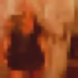 Rosalie (33 ans) à Sablé-sur-Sarthe propose un rencontre libertine ce soir