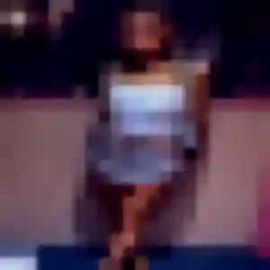 Louise, 37 ans, disponible à Saint-Amand-Montrond pour une rencontre coquine