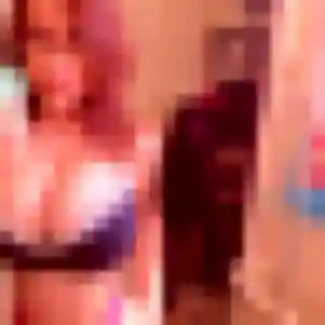 Charmante Alexandra, 19 ans à Saint-Chély-d'Apcher - la contacter