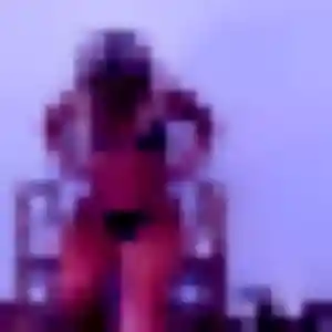 Nicole, 25 ans, cherche un rencontre libertine à Saint-Clair-du-Rhône