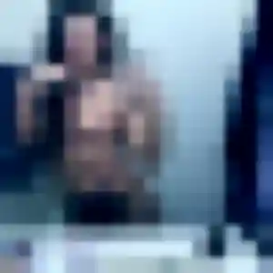Gaelle, fille de 20 ans cherche rencontre libertine à Saint-Denis-de-Pile