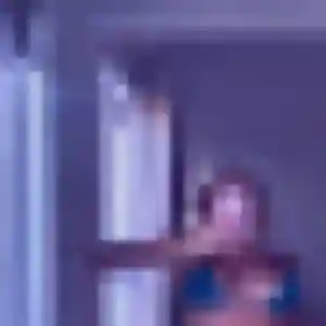 Renee, femme de 21 ans cherche rencontre libertine à Saint-Éloy-les-Mines