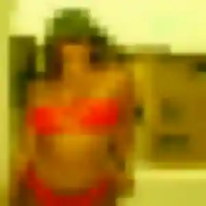 Laetitia (35 ans) à Saint-Geniès-de-Malgoirès cherche un rencontre libertine maintenant