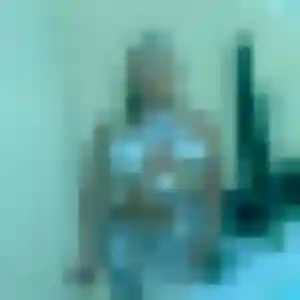 Rebecca, 36 ans, cherche un rencontre libertine à Saint-Hilaire-de-Brethmas