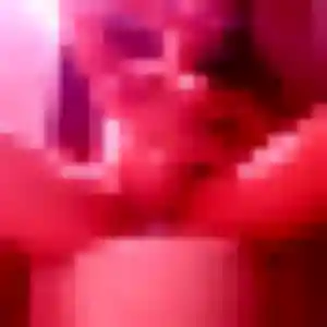 Sexy Leonore, 32 ans à Saint-Malo - voir sa photo