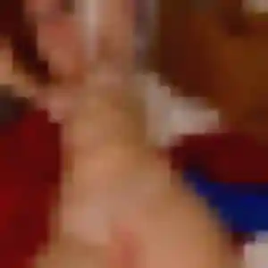 Domitille, 44 ans, connectée à Saint-Romain-le-Puy pour une rencontre coquine