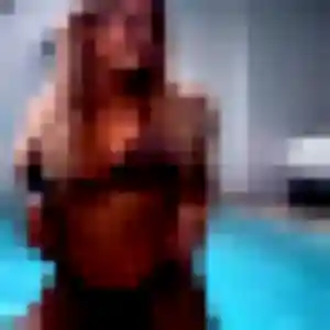 Olga (37 ans) à Saint-Sulpice-de-Royan propose une rencontre ce soir