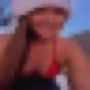 Albertine (41 ans) à Sainte-Marie-de-Ré attend une rencontre ce soir