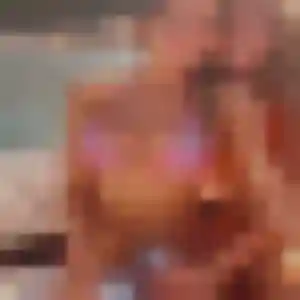 Belle Christelle, 28 ans à Selles-sur-Cher - voir sa photo