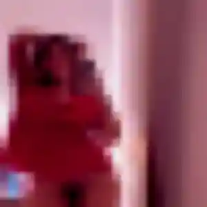 Charmante Romina, 24 ans à Sully-sur-Loire - la contacter