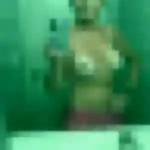 Découvre Ursula, 41 ans à Talmont-Saint-Hilaire en privé