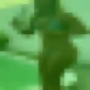 Henriette, 20 ans, en ligne à Tinténiac pour une rencontre coquine