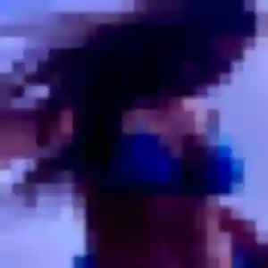 Photo de Nelly à Tournan-en-Brie (28 ans) - rencontre libertine gratuit