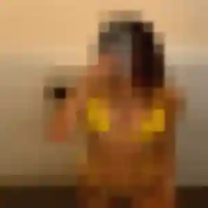 Charmante Corinne, 30 ans à Vair-sur-Loire - la contacter
