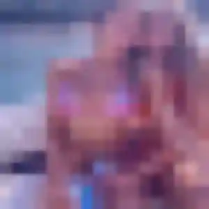 Vicky, fille de 37 ans propose rencontre libertine à Vic-le-Comte