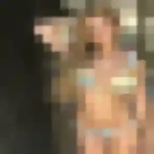 Lea (23 ans) à Villieu-Loyes-Mollon cherche une rencontre ce soir
