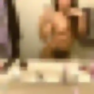 Photo sexy de Delphine, 38 ans à Yffiniac - plan discret